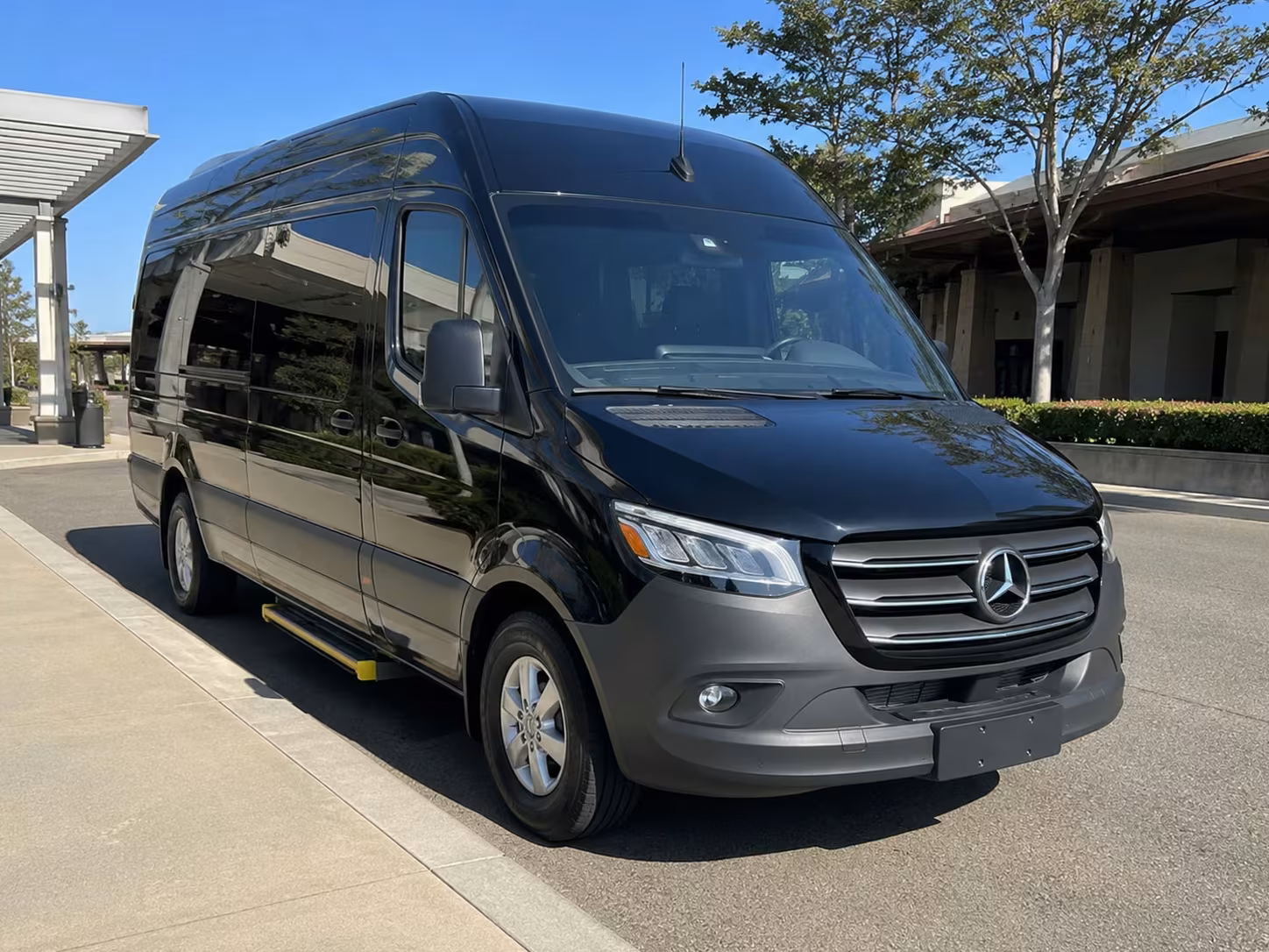 layton wedding transportation from sprinter vans to motorcoaches