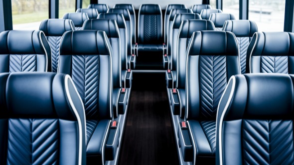 layton 15 passenger minibus rental